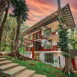 vanya-holiday-resortnelliyampathi.kerala-hotels.net/